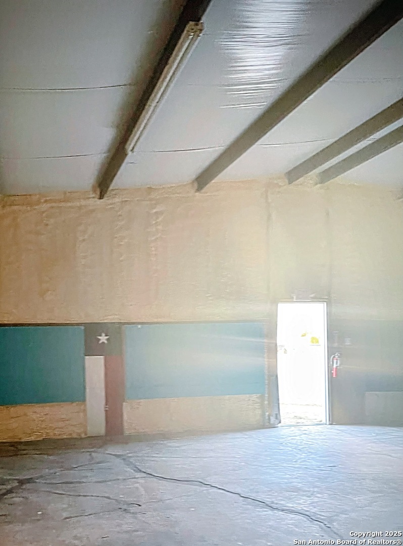 8753 State Highway 16 Poteet TX 78065