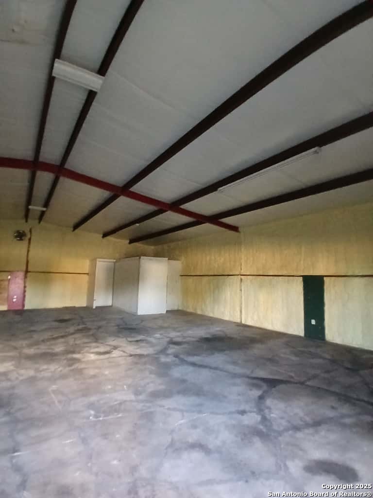 8753 State Highway 16 Poteet TX 78065