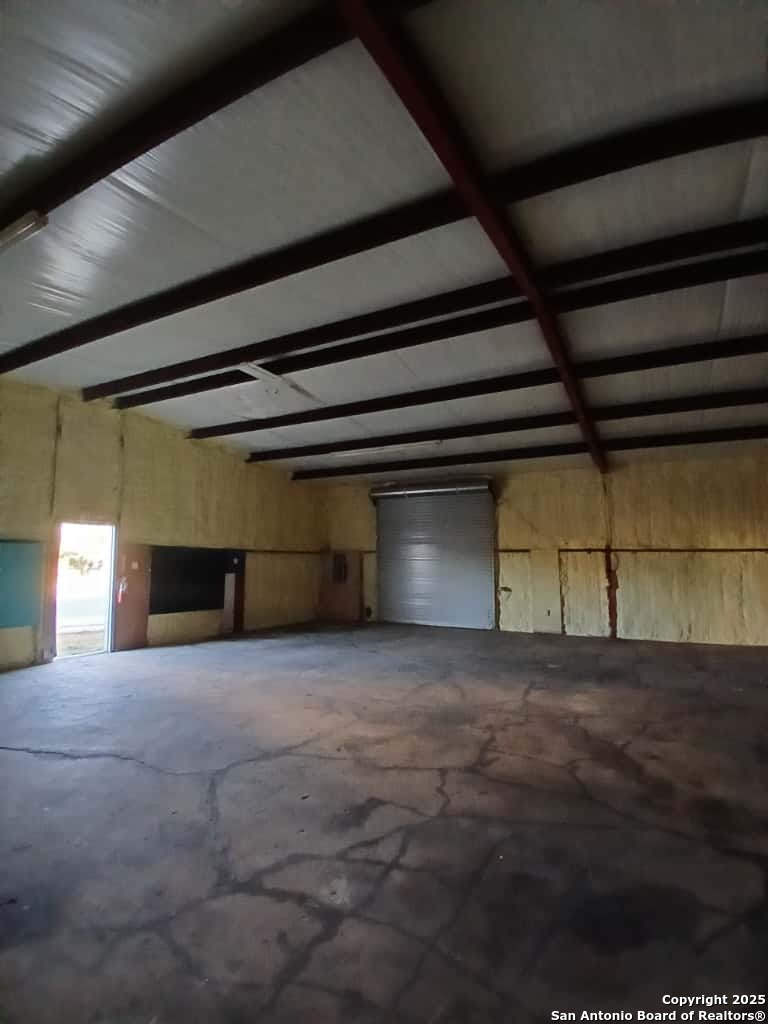 8753 State Highway 16 Poteet TX 78065