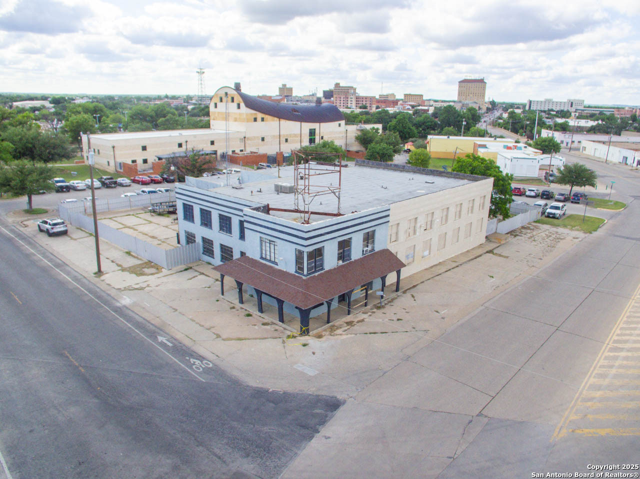 455 S Oaks San Angelo TX 76903