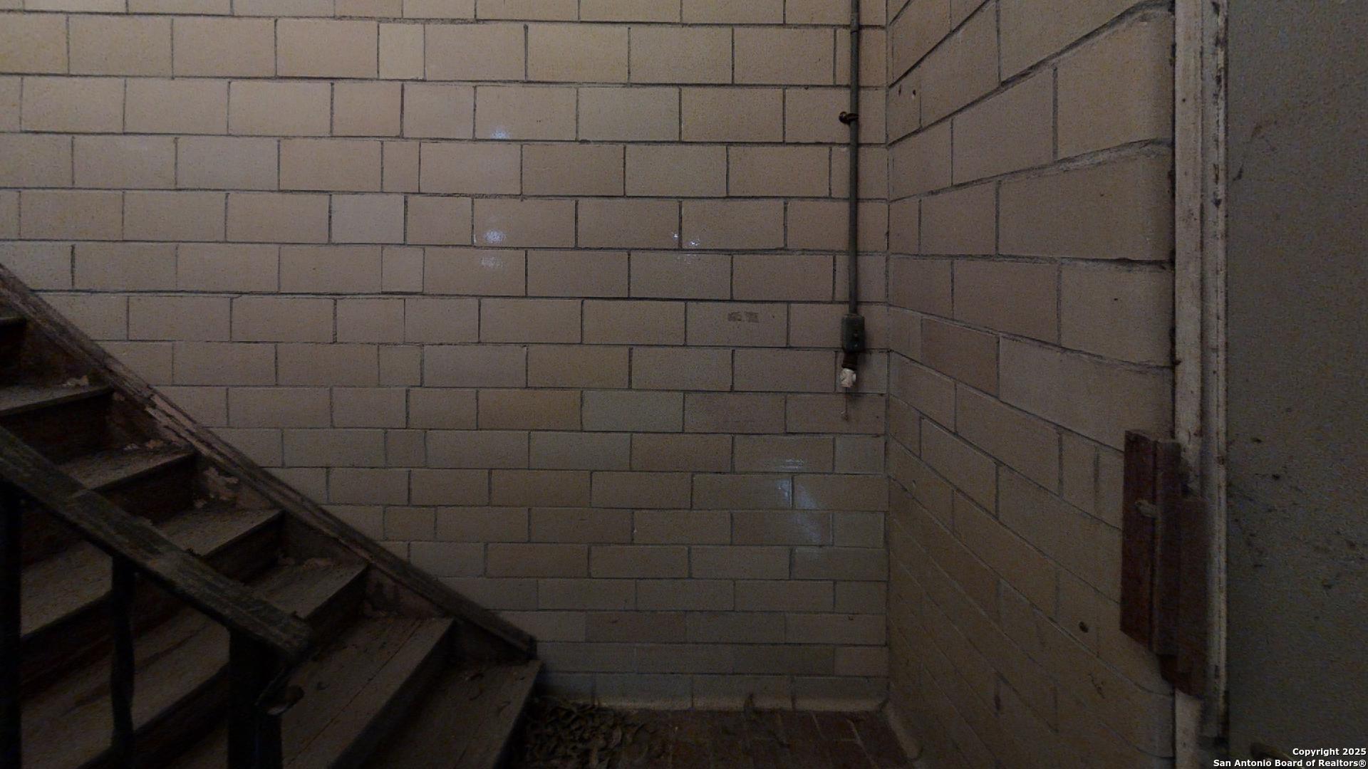 455 S Oaks San Angelo TX 76903