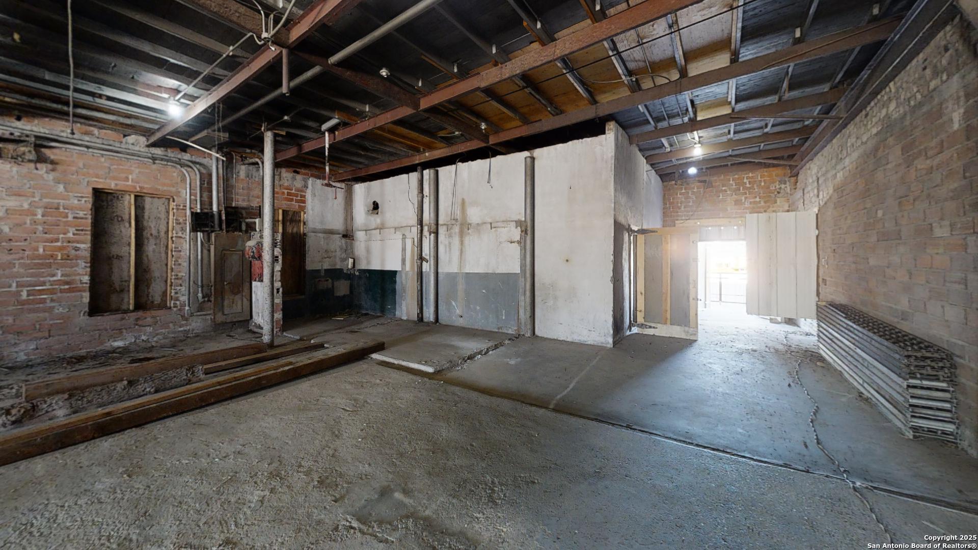 455 S Oaks San Angelo TX 76903