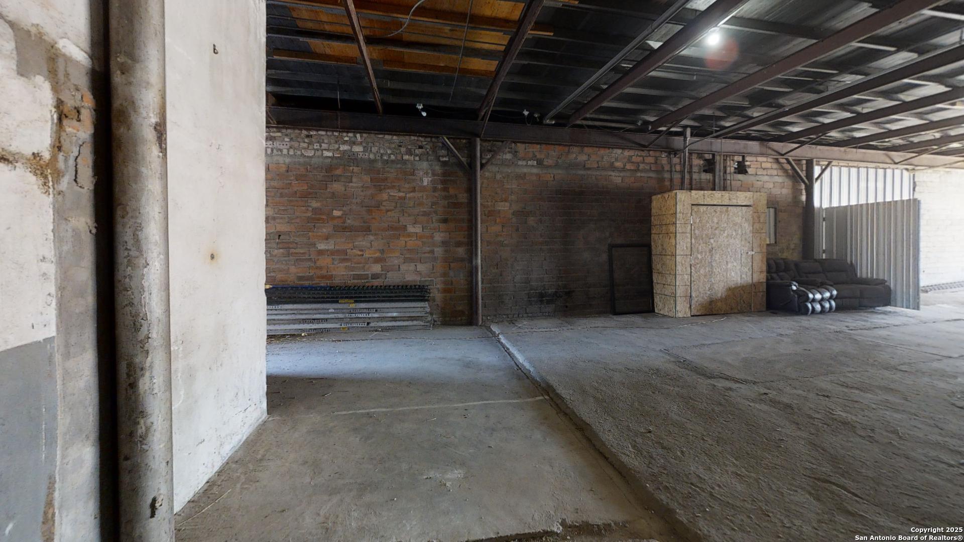 455 S Oaks San Angelo TX 76903