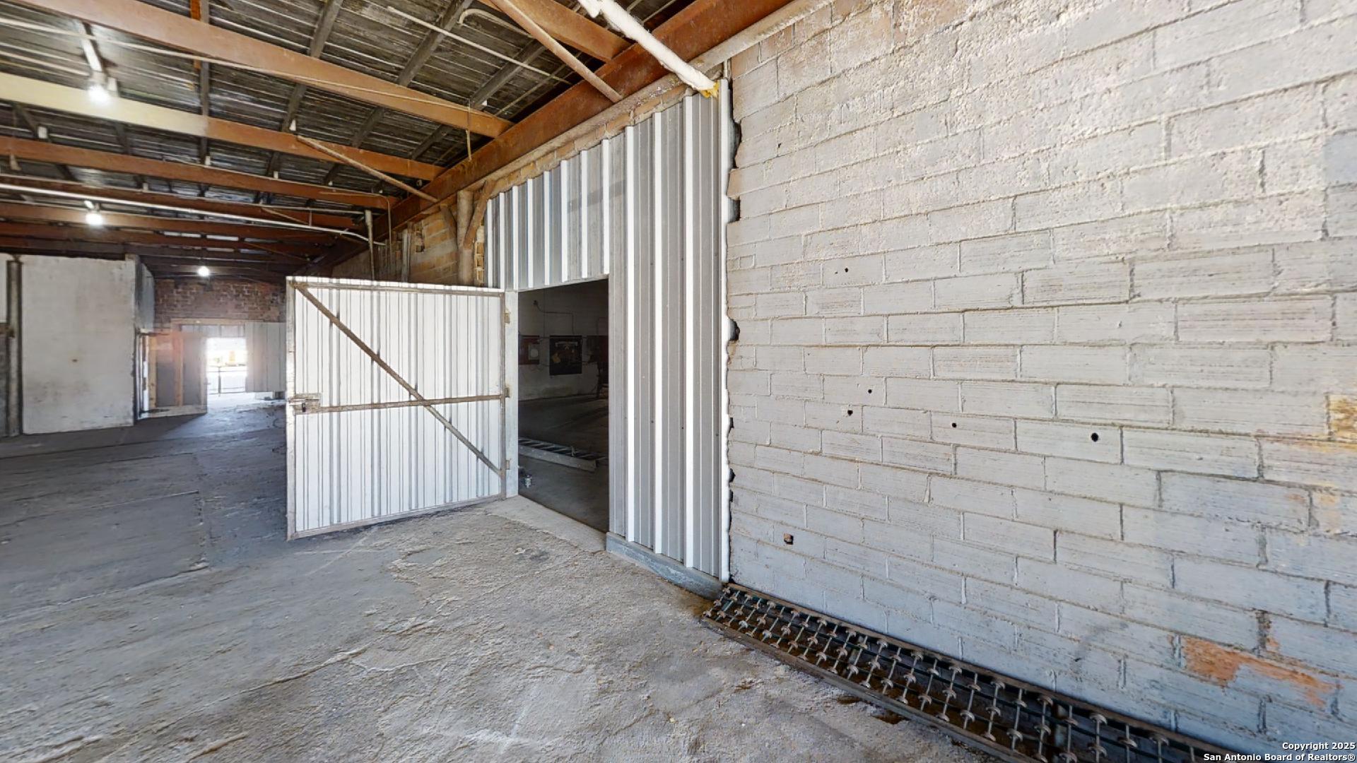 455 S Oaks San Angelo TX 76903