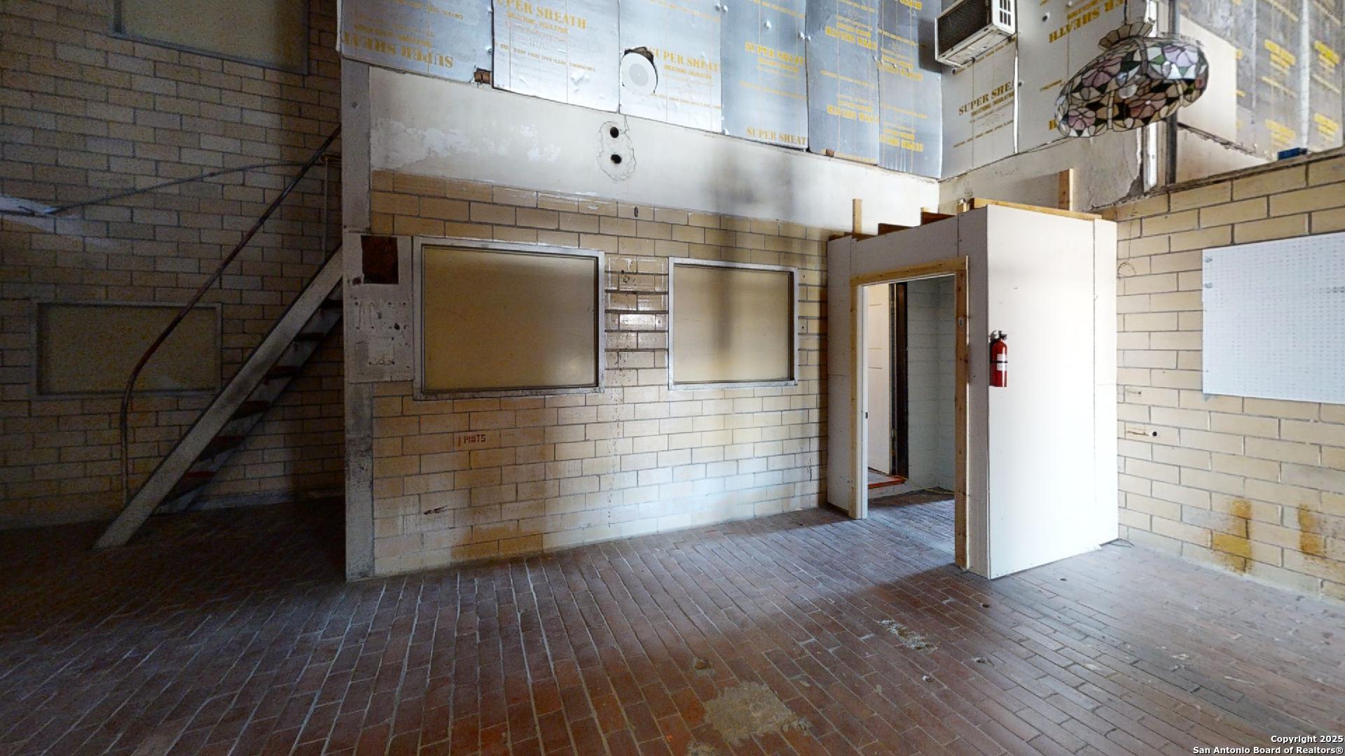 455 S Oaks San Angelo TX 76903