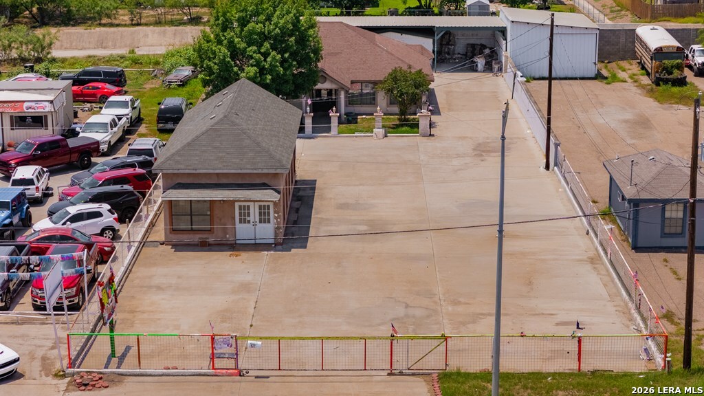 1577 S Veterans Eagle Pass TX 78885