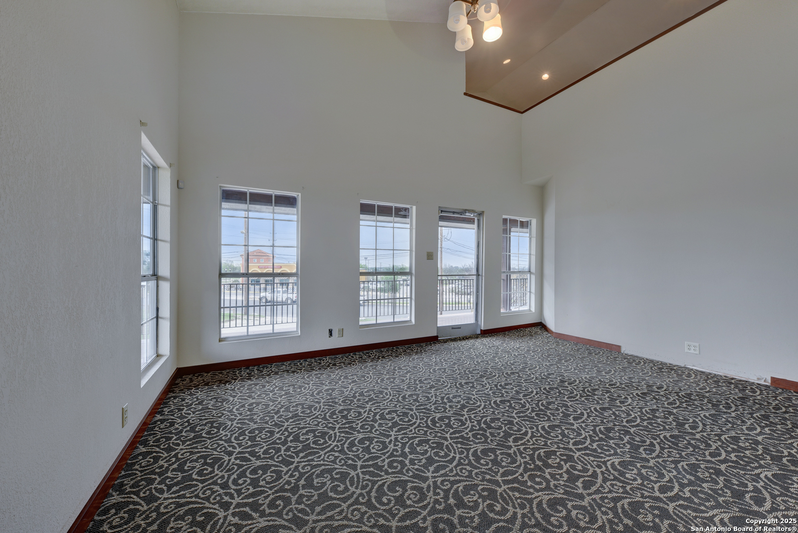 5107 Monaco Circle San Antonio TX 78263