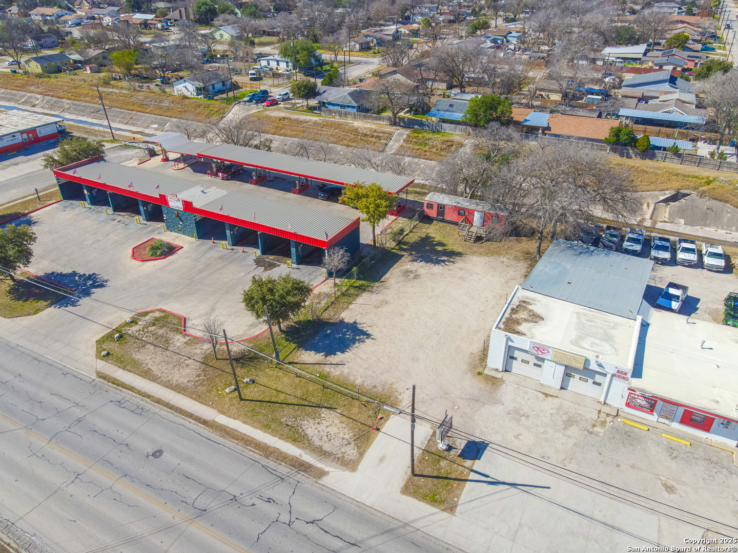 2709 Commercial Avenue San Antonio TX 78221