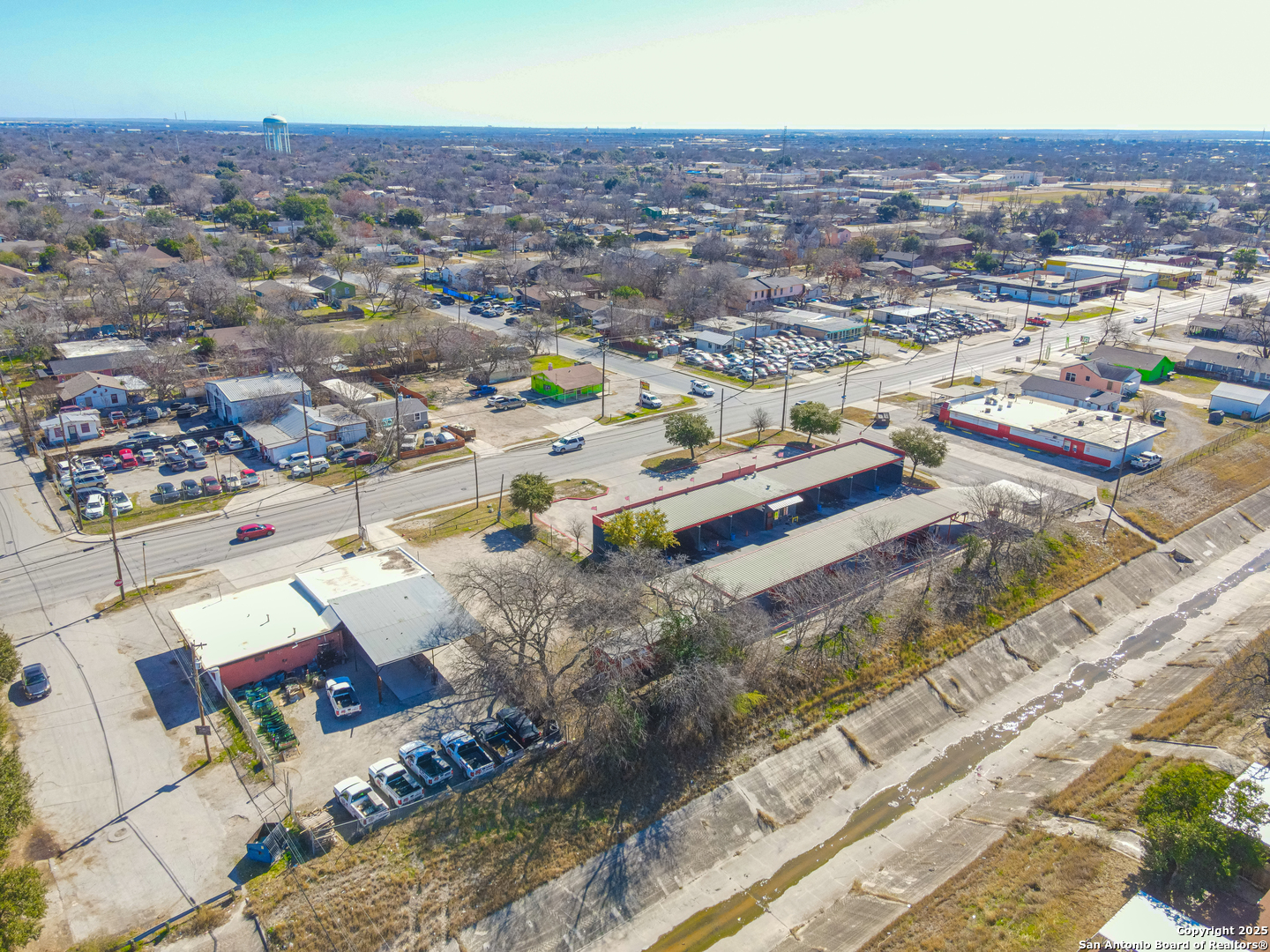 2709 Commercial Avenue San Antonio TX 78221
