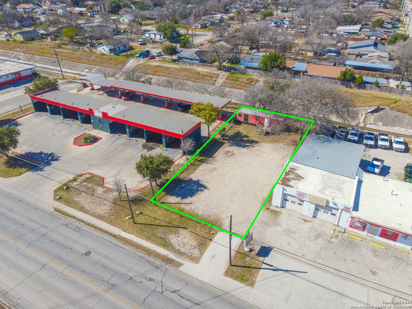 2709 Commercial Avenue San Antonio TX 78221