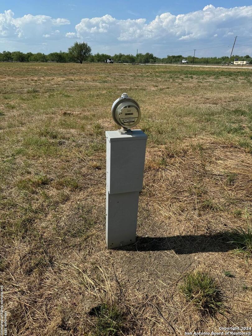 4303 Us Highway 83 Crystal City TX 78839