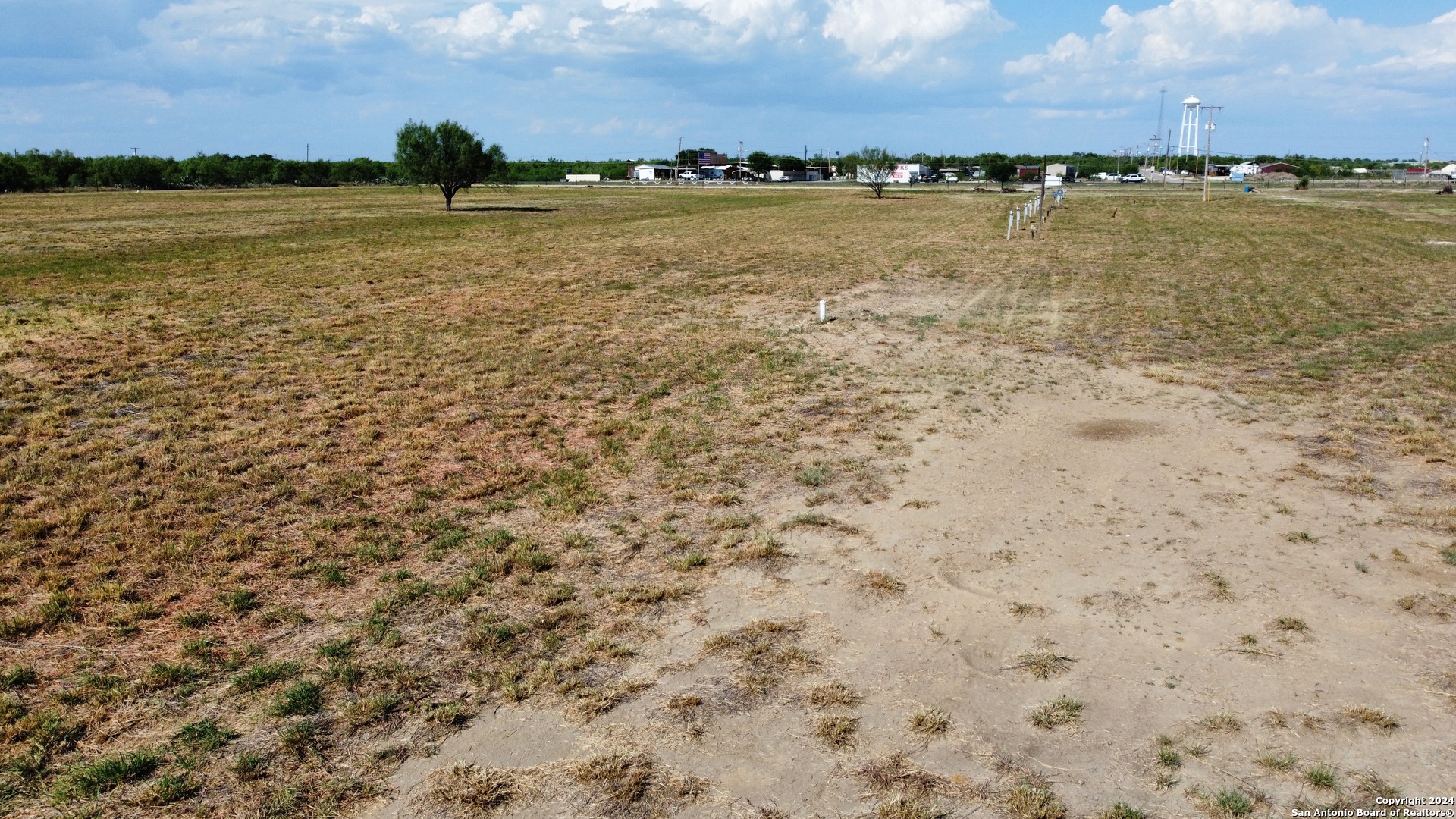 4303 Us Highway 83 Crystal City TX 78839