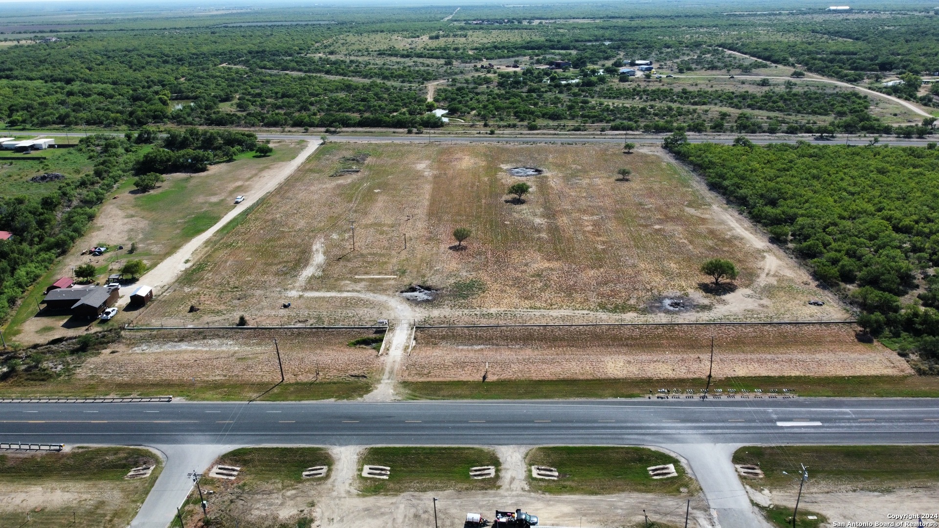 4303 Us Highway 83 Crystal City TX 78839