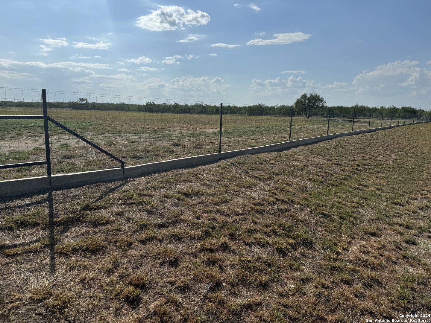 4303 Us Highway 83 Crystal City TX 78839