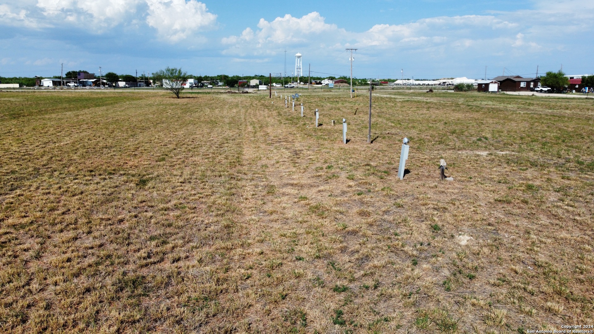 4303 Us Highway 83 Crystal City TX 78839