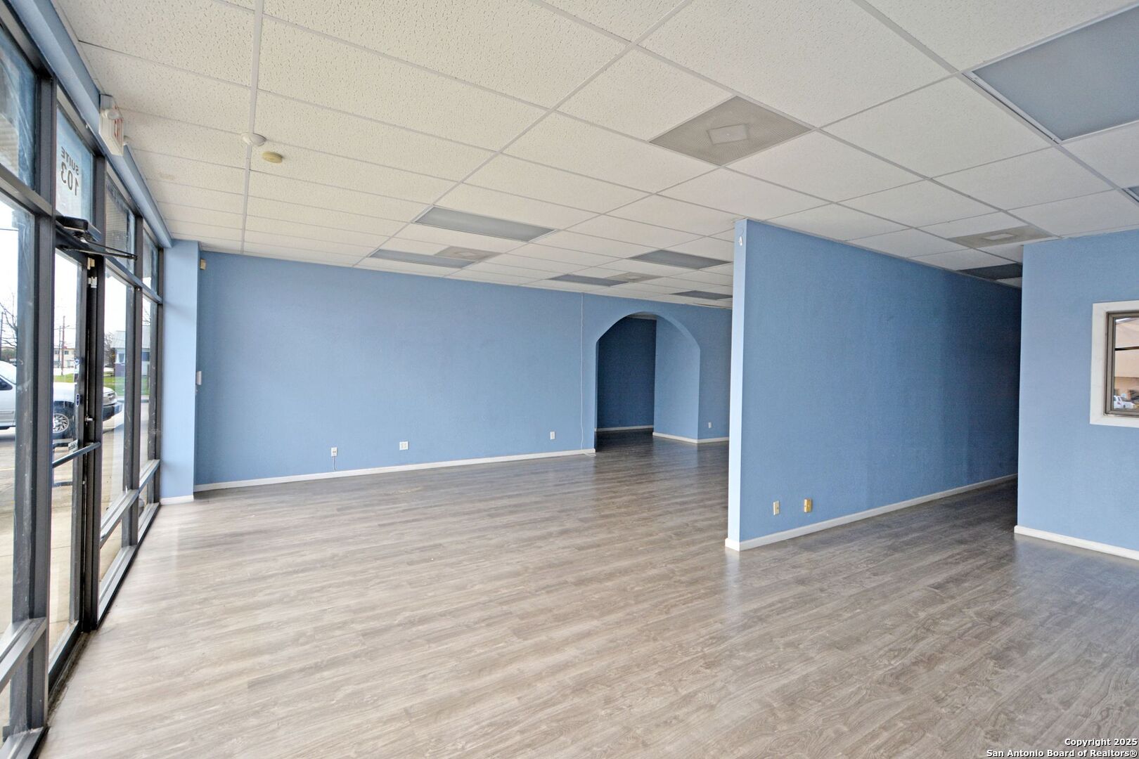 105 S Seguin Converse TX 78109