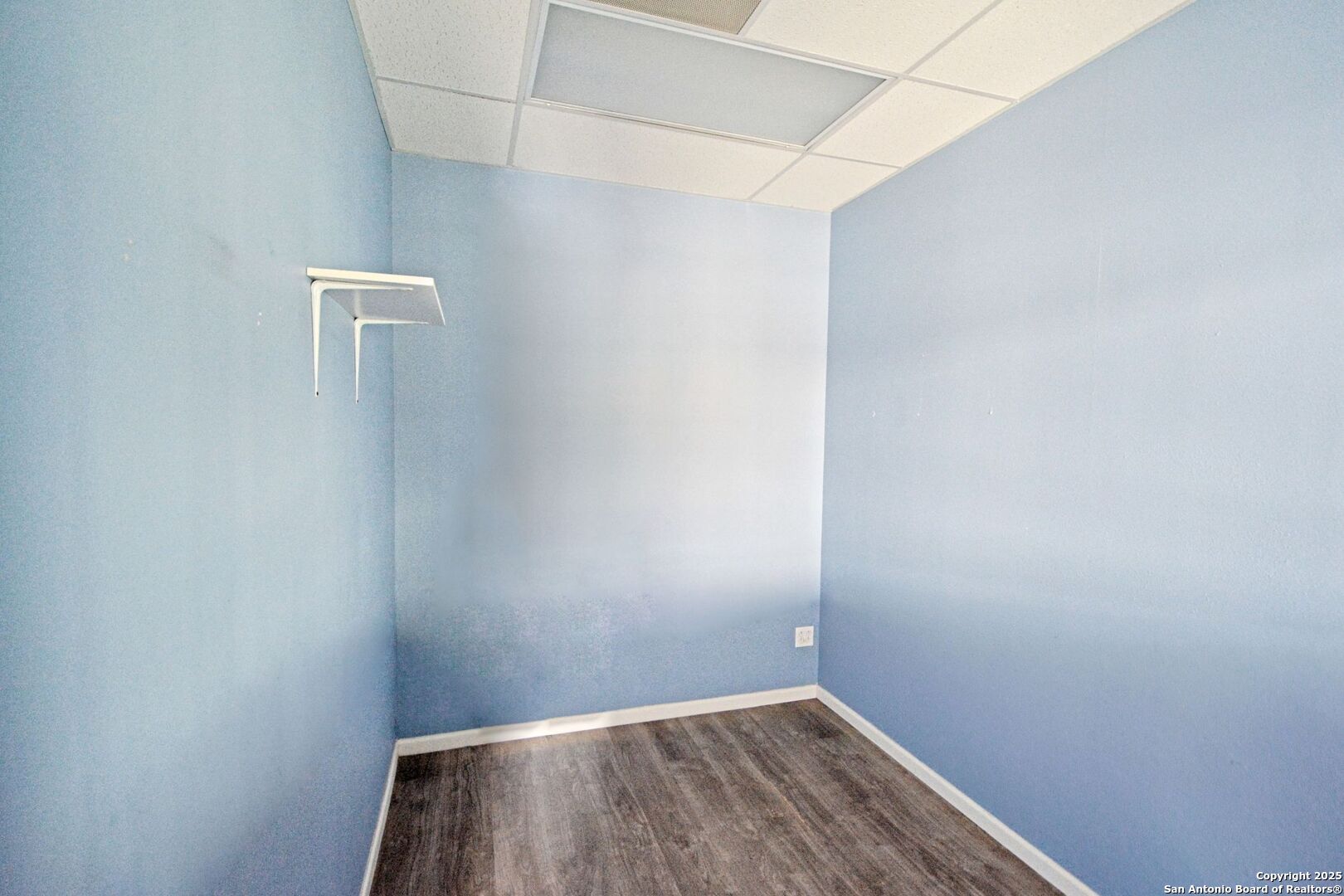 105 S Seguin Converse TX 78109