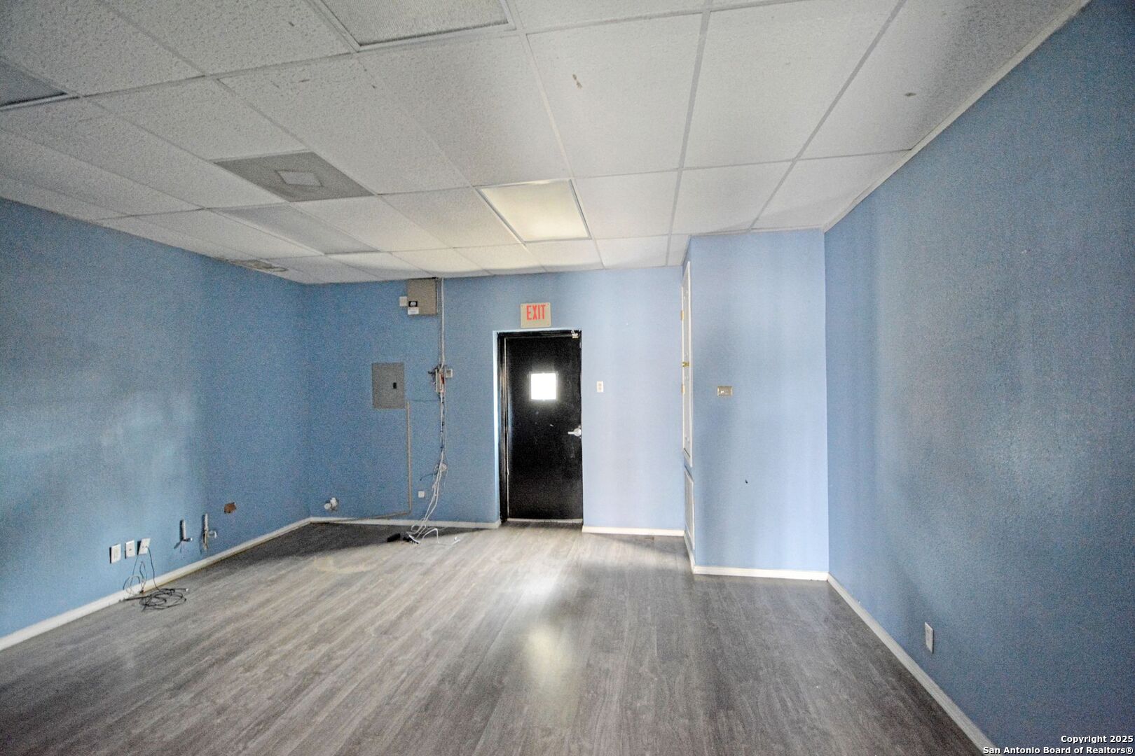 105 S Seguin Converse TX 78109