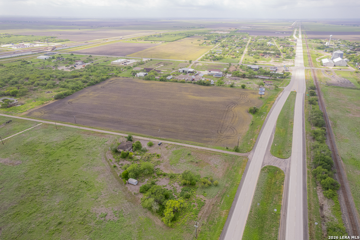 Tbd Us 77 TX 78351