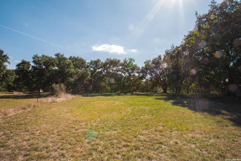 7087 Dietz Elkhorn Road Boerne TX 78015