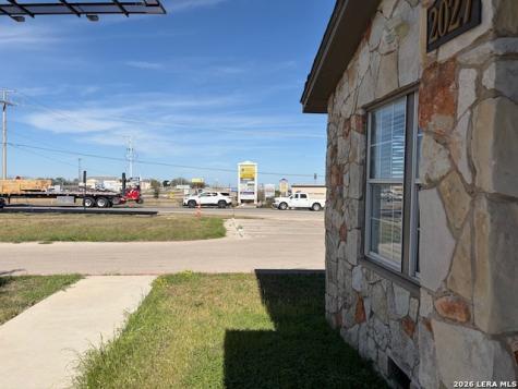 2027 Eastman New Braunfels TX 78130