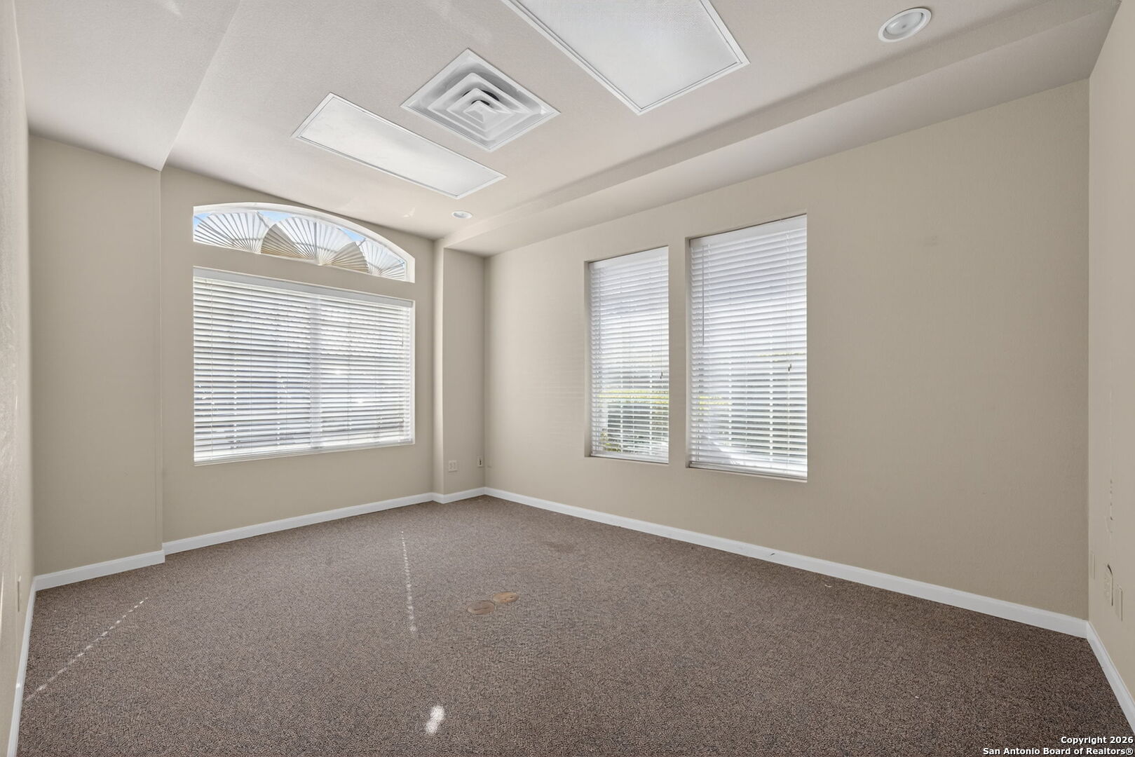 4230 Gardendale San Antonio TX 78229