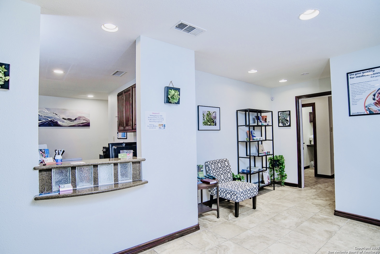 515 N King Street Seguin TX 78155