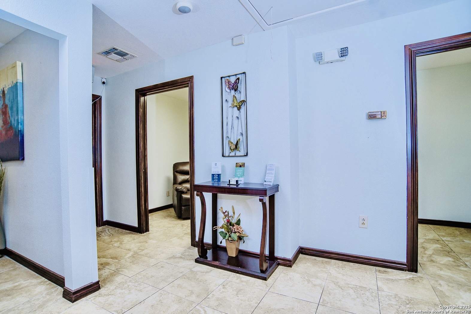 515 N King Street Seguin TX 78155