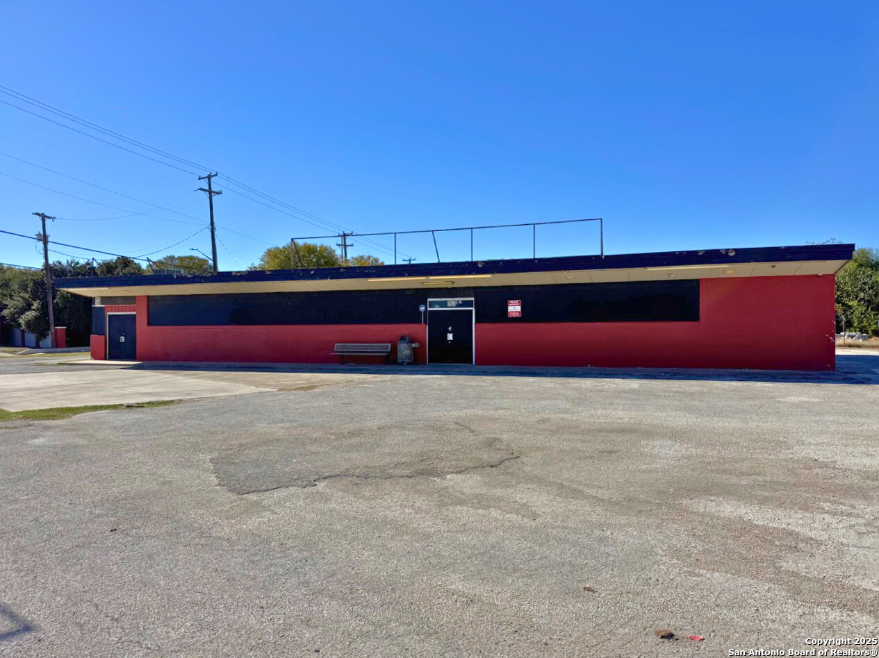 2423 Jamar Street San Antonio TX 78226