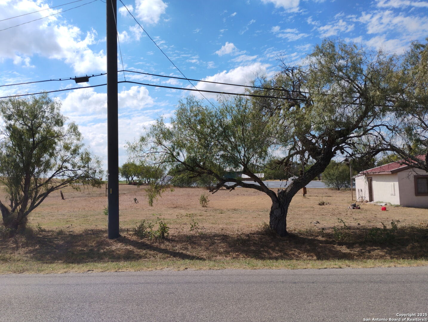 17095 Old Corpus Christi Elmendorf TX 78112