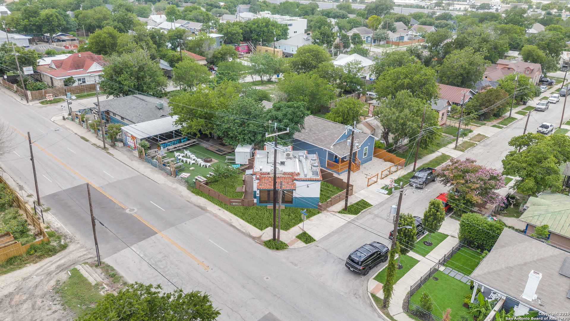 419 S Hackberry Street San Antonio TX 78203