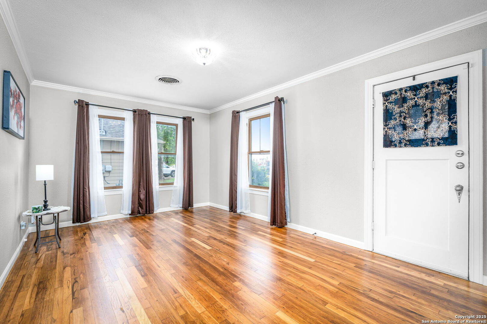 150 W Faust New Braunfels TX 78130