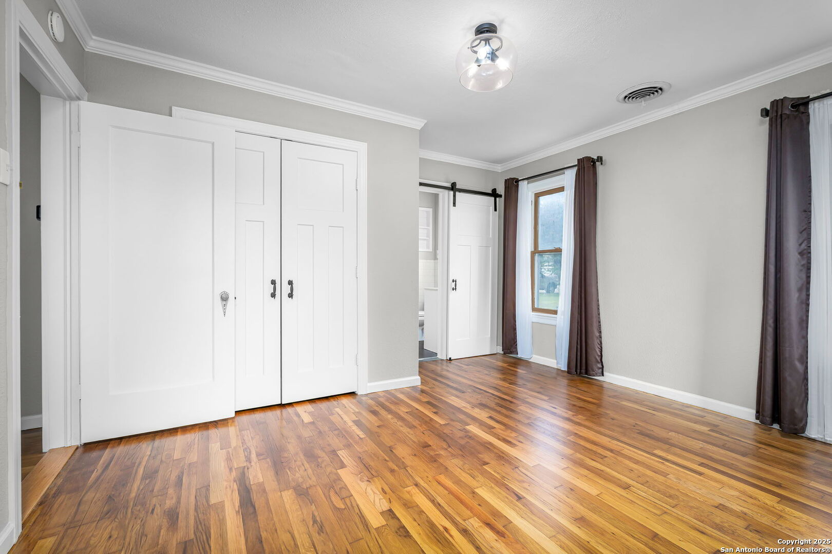 150 W Faust New Braunfels TX 78130