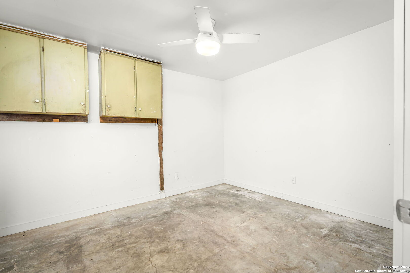 150 W Faust New Braunfels TX 78130