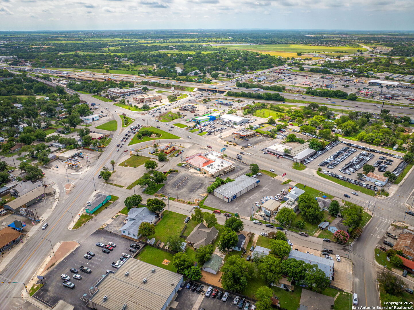 150 W Faust New Braunfels TX 78130