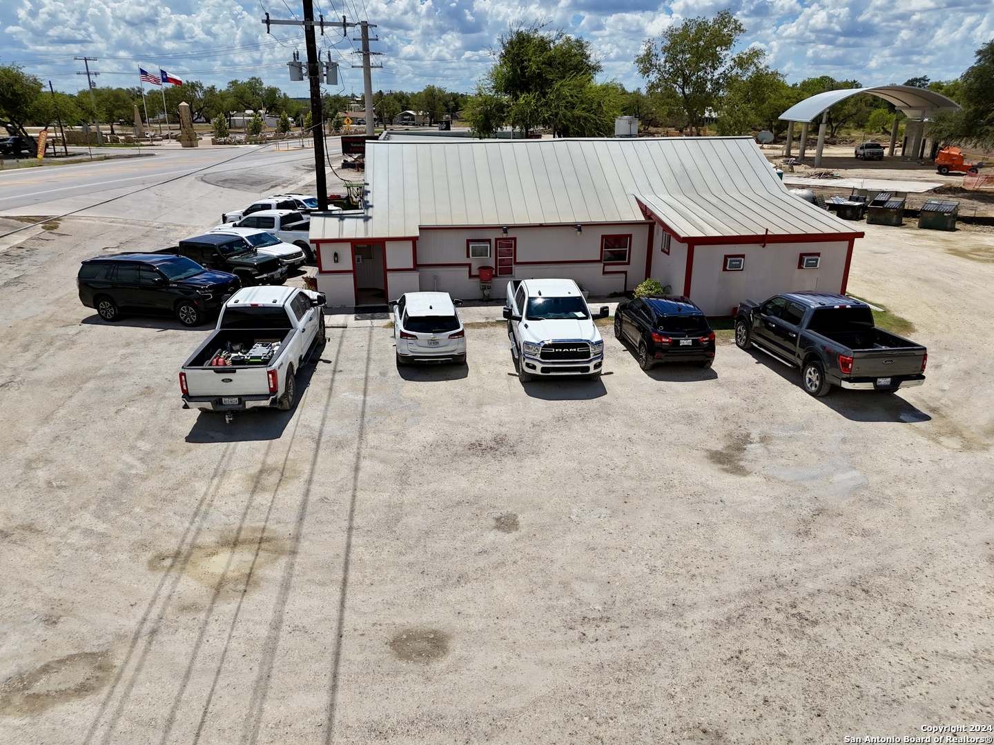 3047 Highway 16 Tilden TX 78072