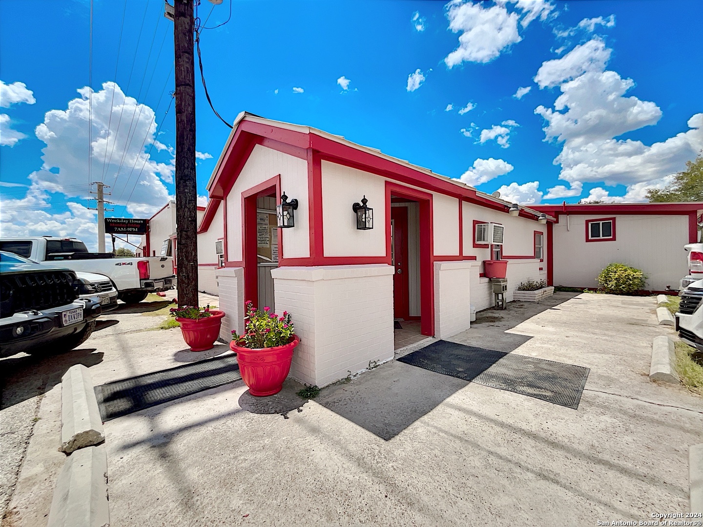 3047 Highway 16 Tilden TX 78072