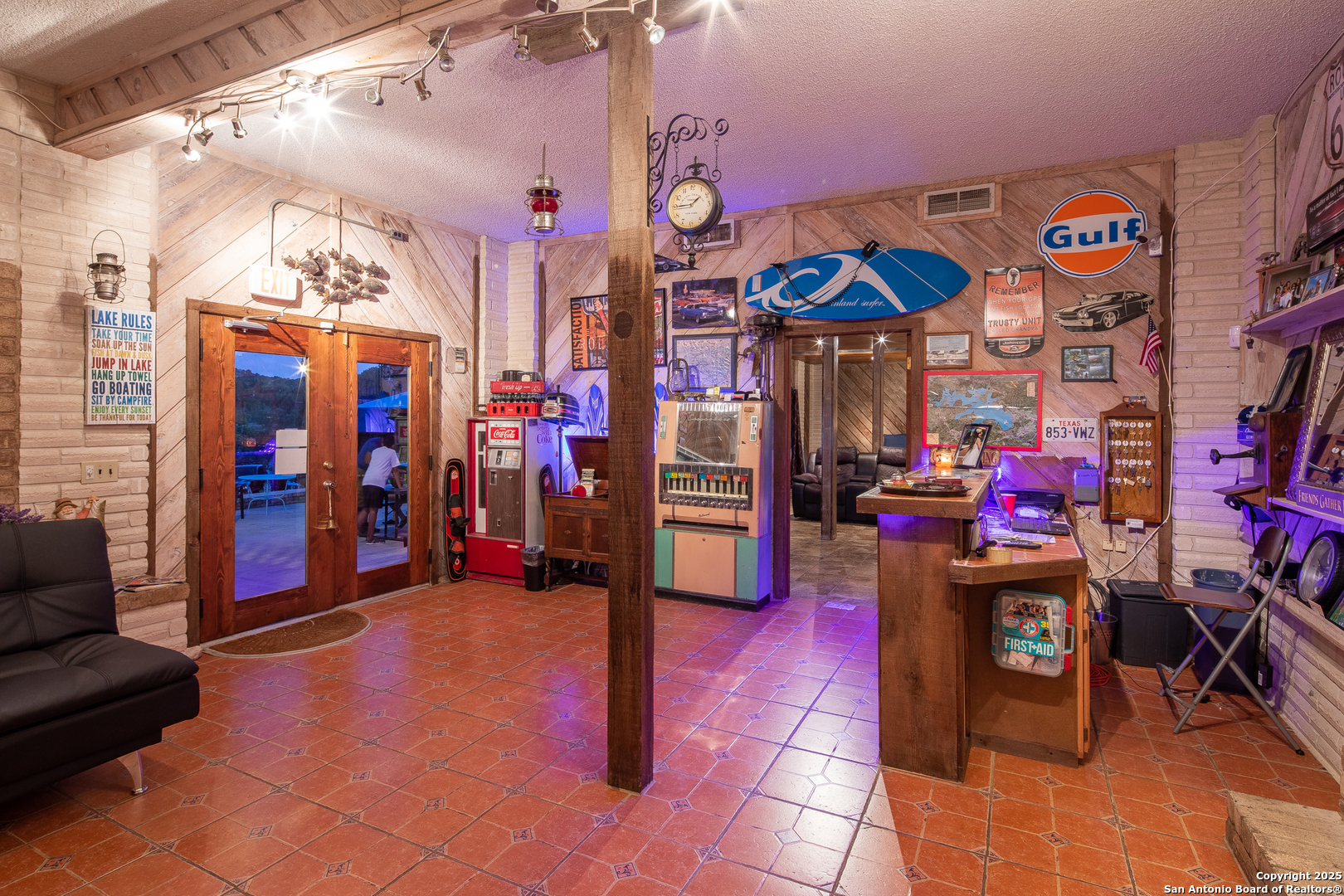 2386 Colleen Drive Canyon Lake TX 78133