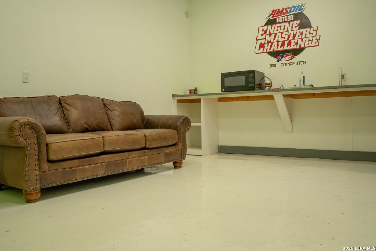 110 Eds Way Kerrville TX 78028