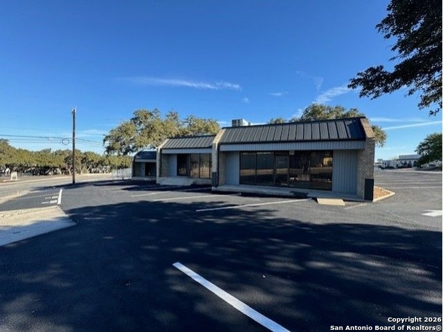 11901 Warfield San Antonio TX 78216