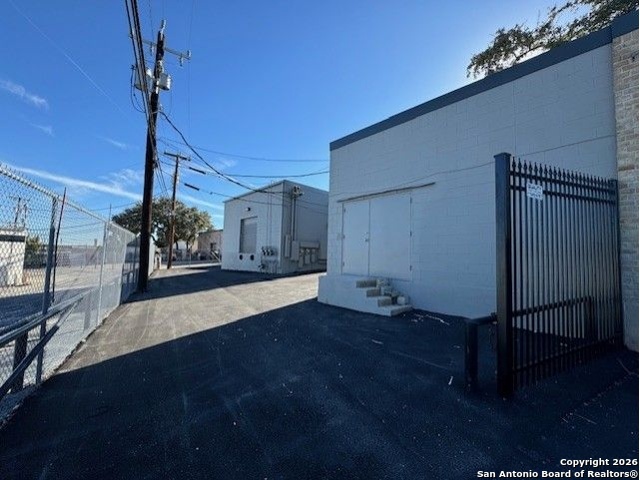 11901 Warfield San Antonio TX 78216