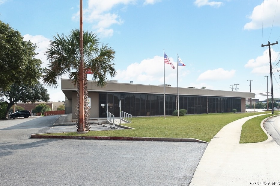 5404 Wurzbach Road Leon Valley TX 78238