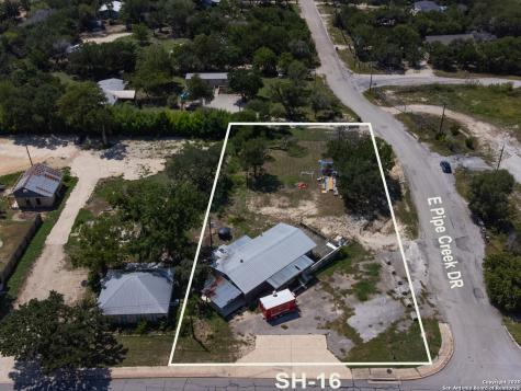 9702 State Highway 16 Pipe Creek TX 78063