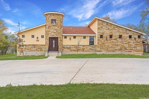 233 Esmeralda Drive San Antonio TX 78228