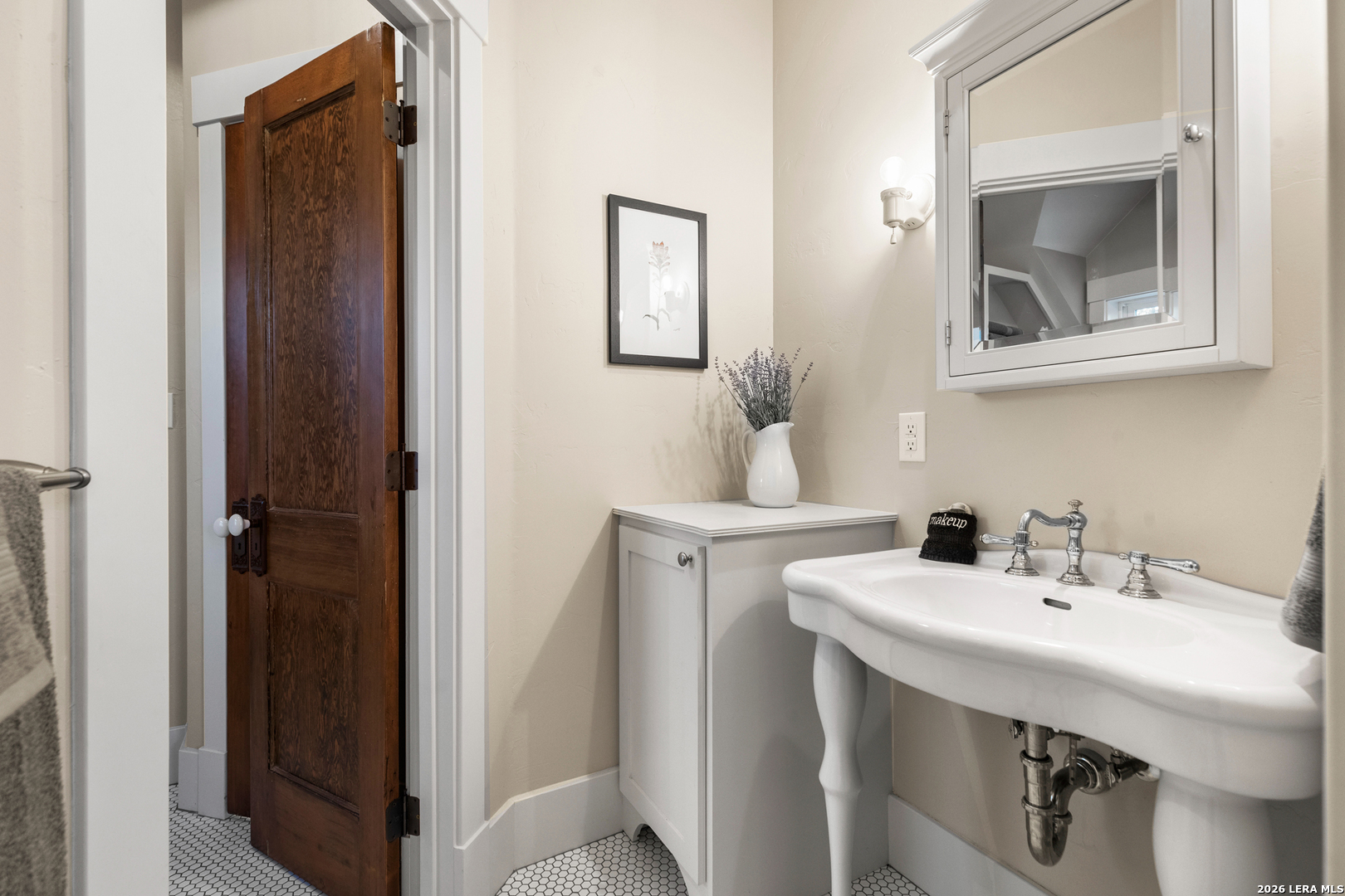 237 Twisted Timber Road Fredericksburg TX 78624