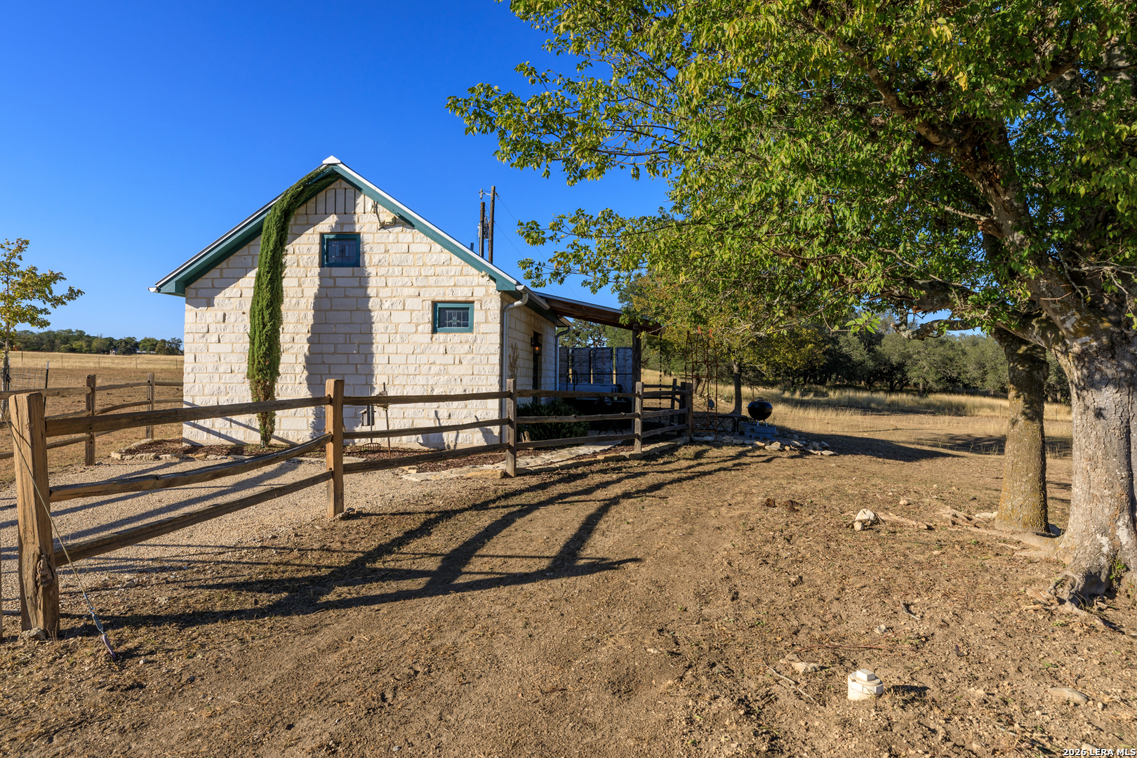 237 Twisted Timber Road Fredericksburg TX 78624