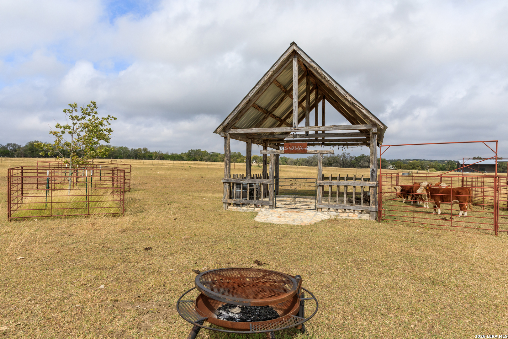 237 Twisted Timber Road Fredericksburg TX 78624