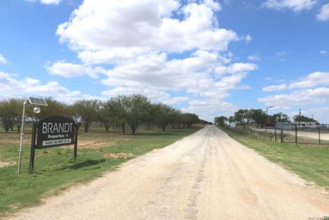 16020 Us Highway 87 West Adkins TX 78101