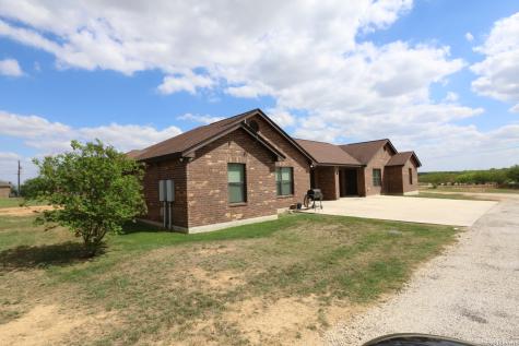 16020 Us Highway 87 West Adkins TX 78101