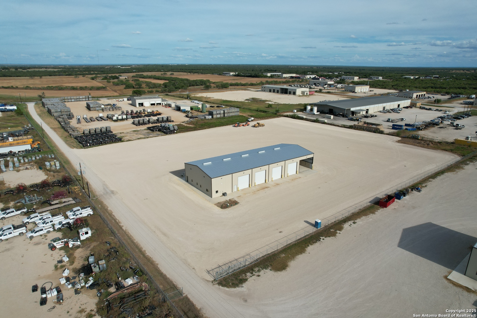 772 County Road 429 Pleasanton TX 78064